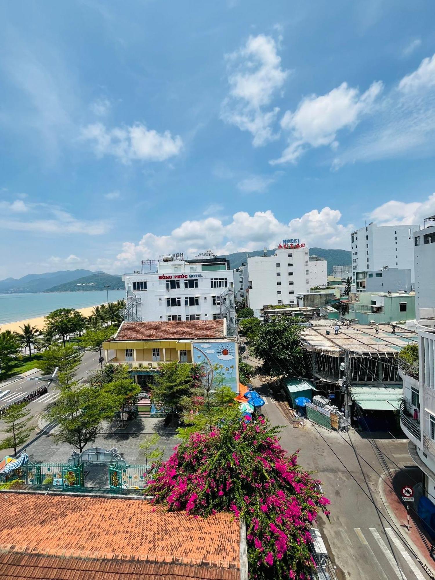 Wow Hotel Quy Nhon Buitenkant foto